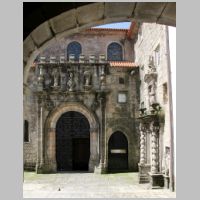 Igreja de Santa Clara - Porto, photo Gerd Eichmann, Wikipedia.jpg